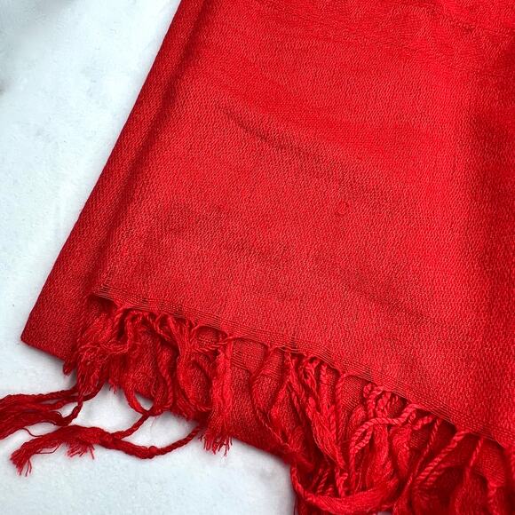 Two Pashmina Scarfs Red & Cream - Picture 4 of 9